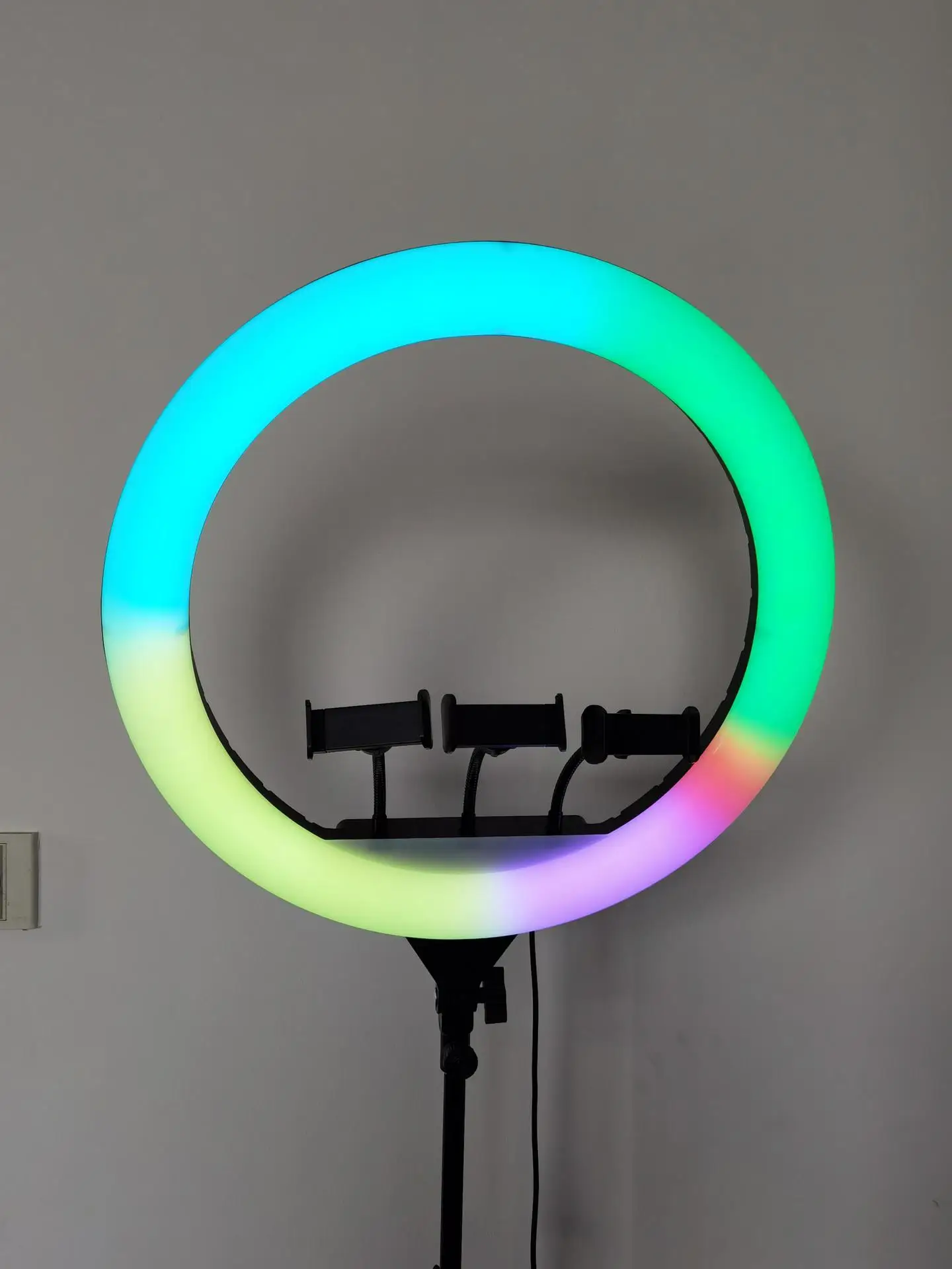 6/8/10/12/14/18/20/21 Inch Photographic Phone Holder RGB  Fill Lamp Mobile Live Video LED Selfie Ring Light With Tripod Stand