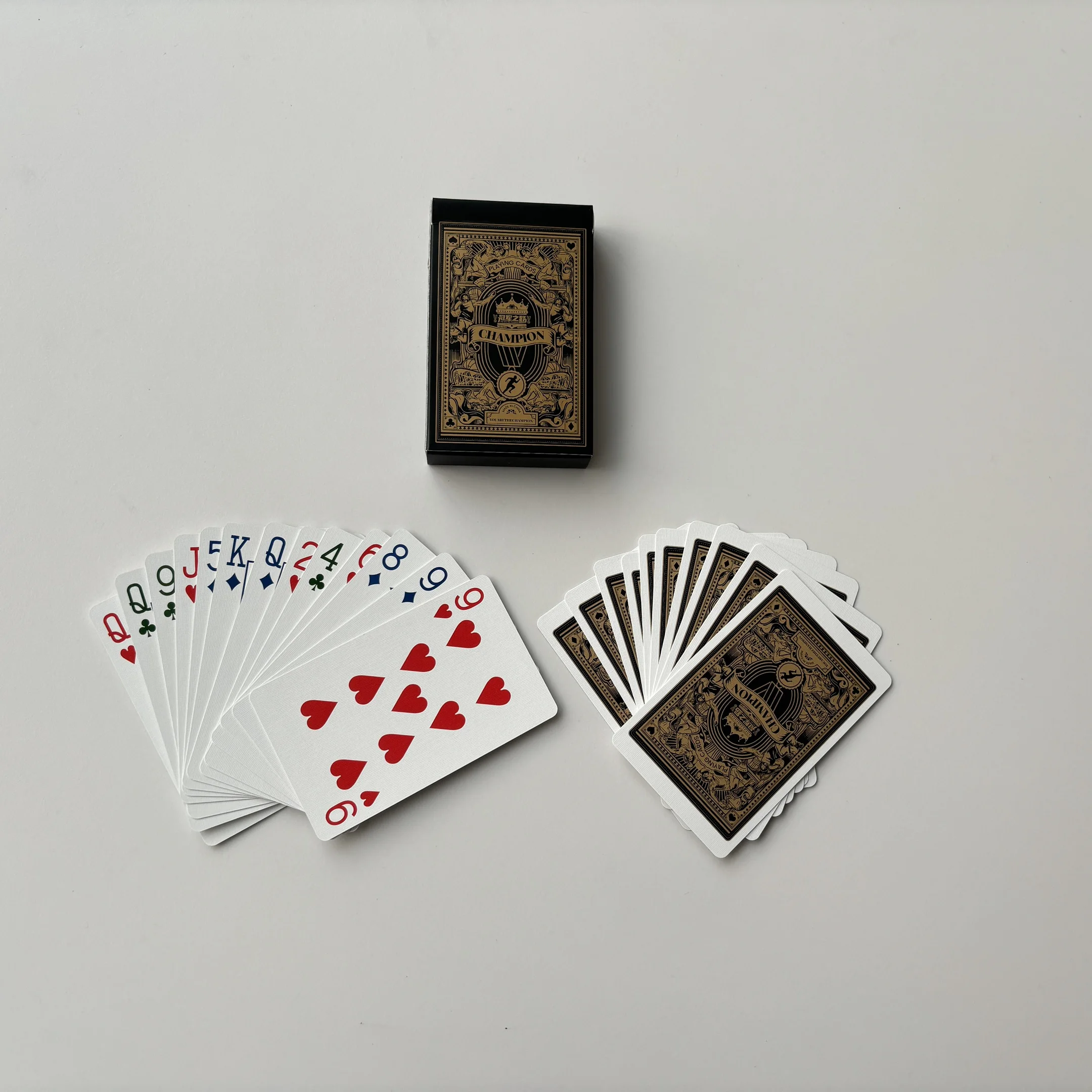 High-Quty 180-Count Poker Flash Cards Customizable Blank Playing Cards for Writing OEM/ODM Game Card Durable Paper Material