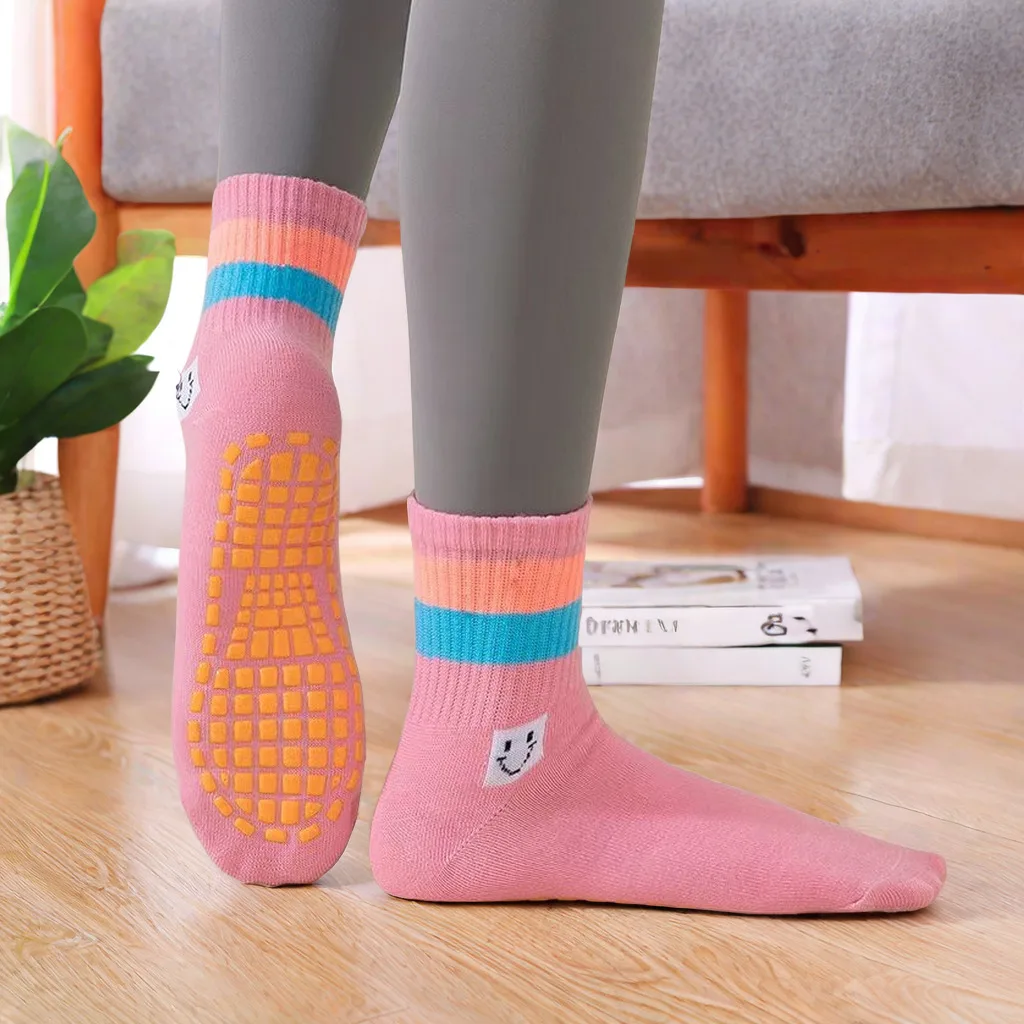 Seamless Custom Logo Grip Barre Trampoline Socks Ankle Pilates Non Slip Yoga Socks Lulu Compression Cotton Tube Crew Socks