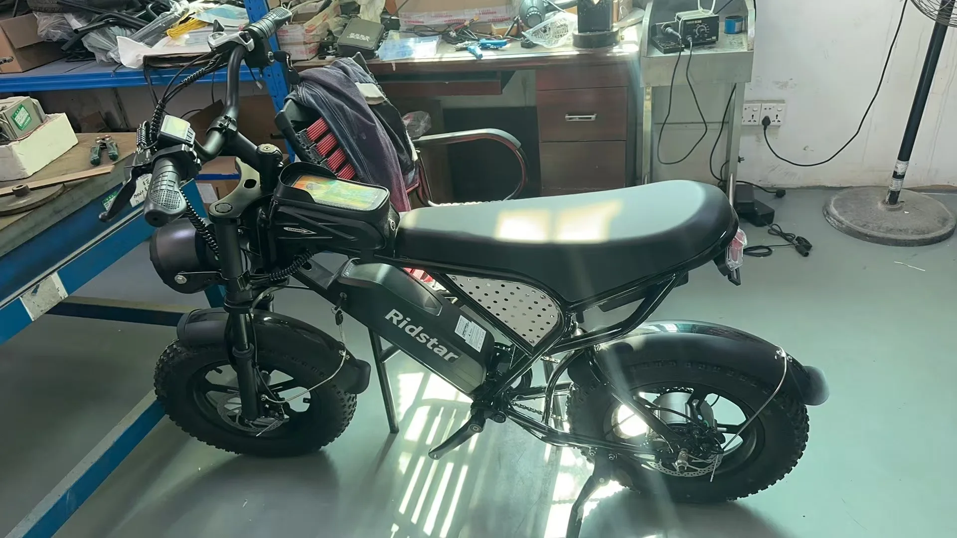 Factory Wholesale Fat Tire Central Mid Drive Dual Lithium Battery Ebike Aluminum Alloy Oem Electric Mountain Bike 16 Inch 1000w