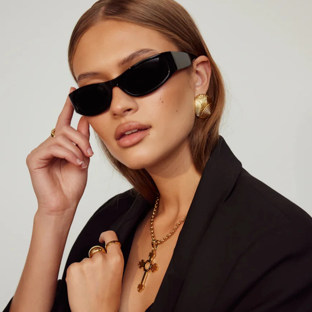 J&D 18K Gold Plated Stainless Steel Vintage Irregular Threaded Earrings Left and Right Pair Hypoallergenic