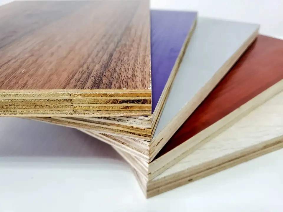 China Factory Direct Wholesale Price White Melamine Particle Board Laminated Particle Board for Sale