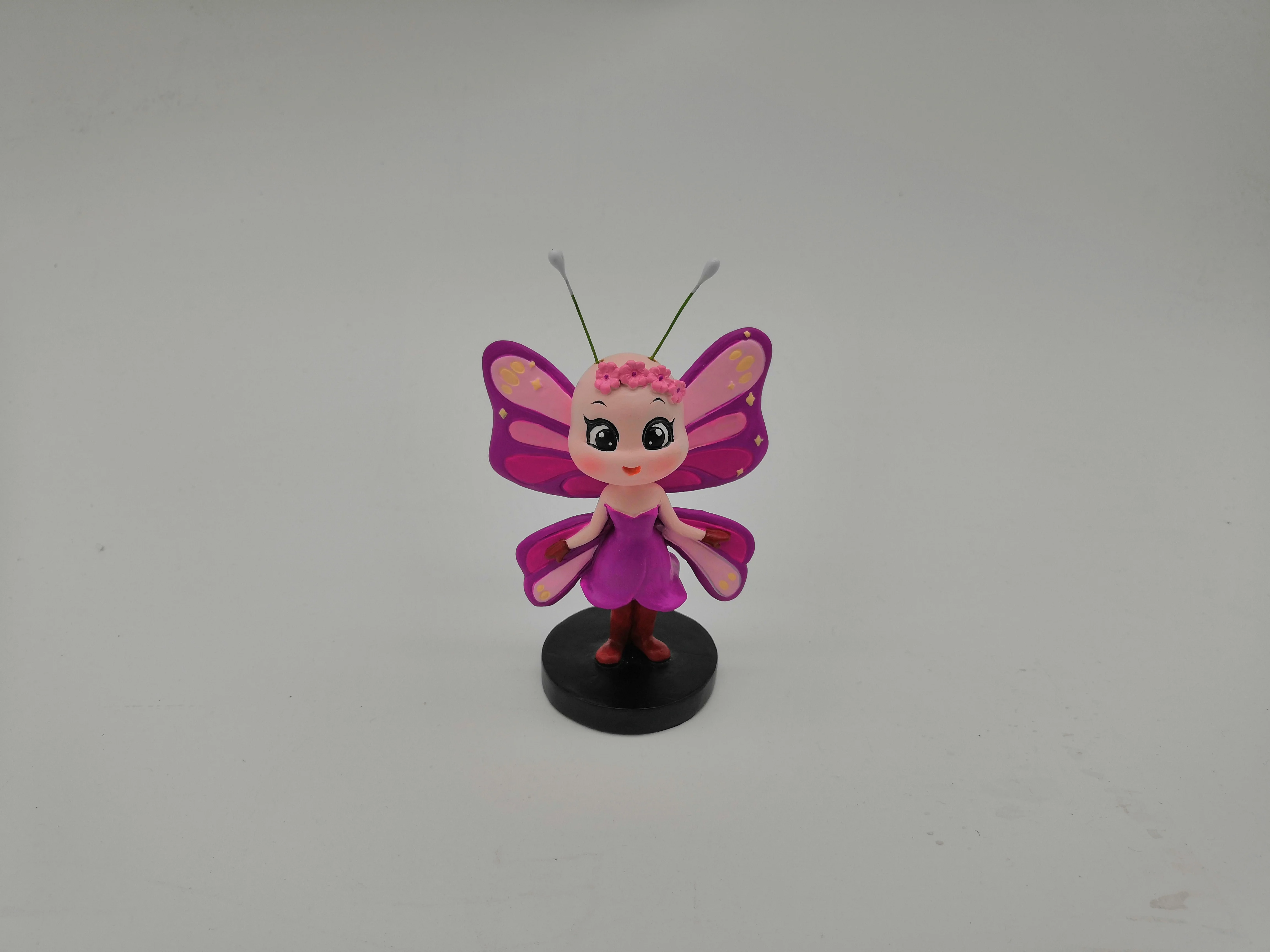Фигурка из полирезины