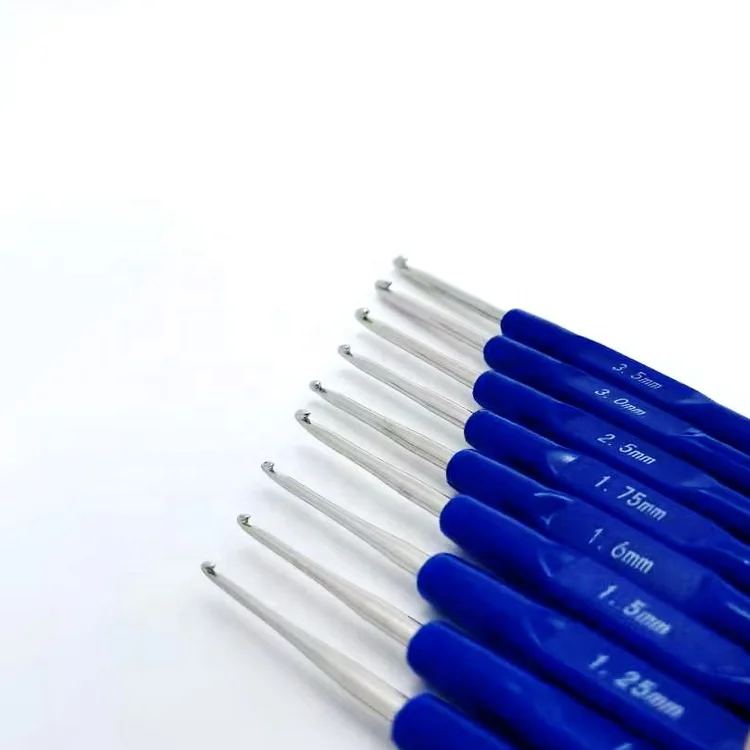 0.5-3.5mm Needlework Crochet Hooks Plastic Handle Knitting Needles