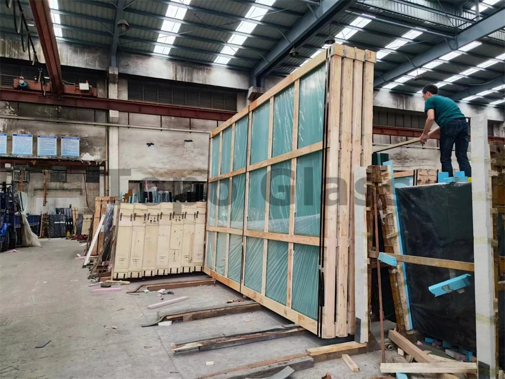 15mm 19mm 22mm 6000mmx3300mm Big Size Clear Transparent Flat Float Building Sheet Glass (W-TP)