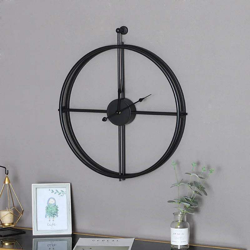 Modern Simple Design Home Decor Round Shape Gold Metal Wall Clock