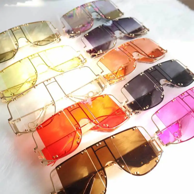 Liberty Gifts Factory Wholesale Rivet Fashion Four Lenses Wrap Glasses Big Frame Oversized Sunglasses