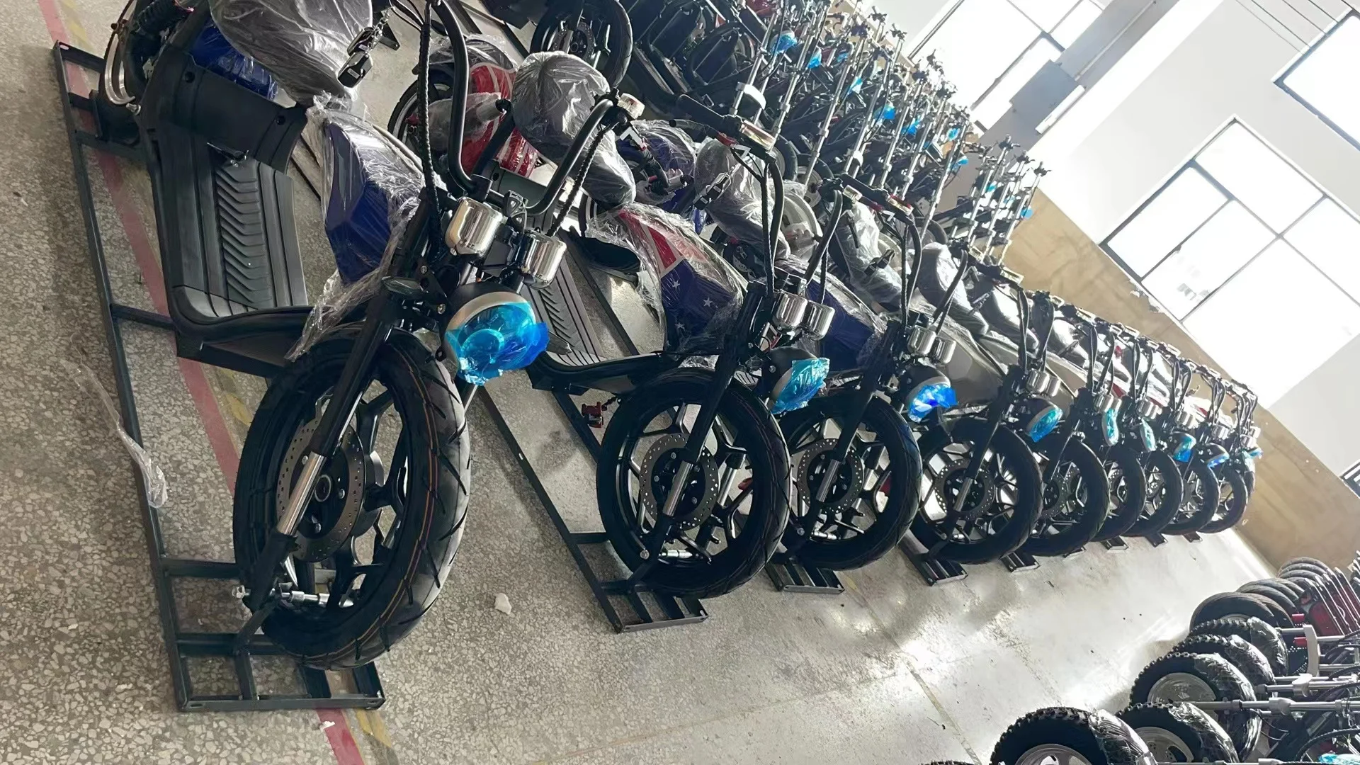 50 км/ч 1500 Вт 2000 60 В Электрический Citycoco 4000 3000 5000 аккумулятор электрический скутер