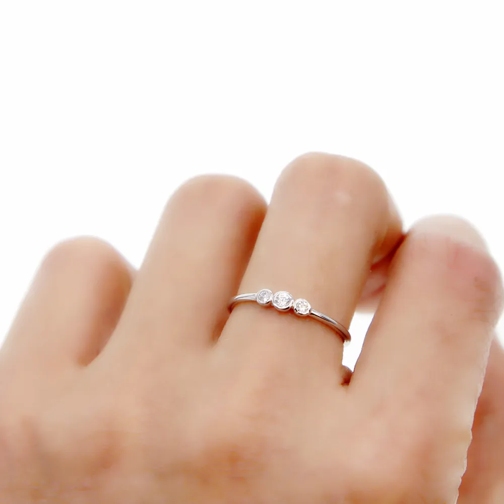 Promotion simple band rings bezel cz paved ting band 925 sterling silver finger rings
