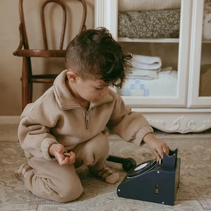 Gender Neutral Winter Thick Fleece Lining Boys Girl Jumper Jogger Set Sweatshirt Sweatpants Kids Thick Quarter Zip Tracksuit Set