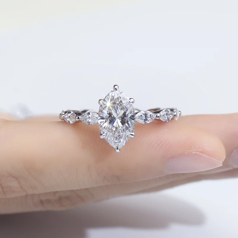 18k White Gold Diamond Wedding Ring Marquise Solitaire Diamond Ring Halo Diamond Engagement Ring