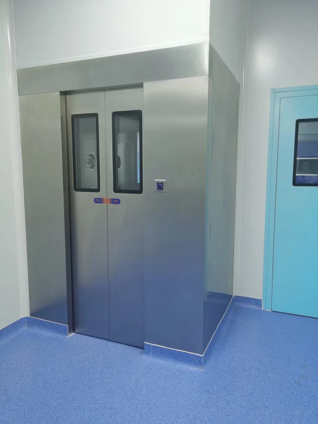 Class 100 Stainless Steel Air Shower Equipment Booth for Clean Room with Automatic Door Hepa Air Shower