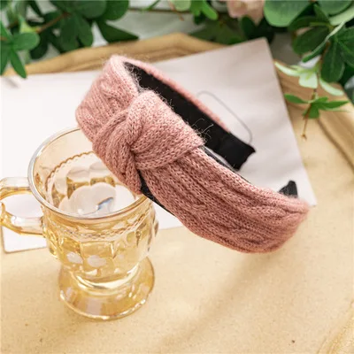 2021 YiWu wholesale  hair accessories women Korea fashion hair accessory for girl party bow wide cross knot woolen yarn headband