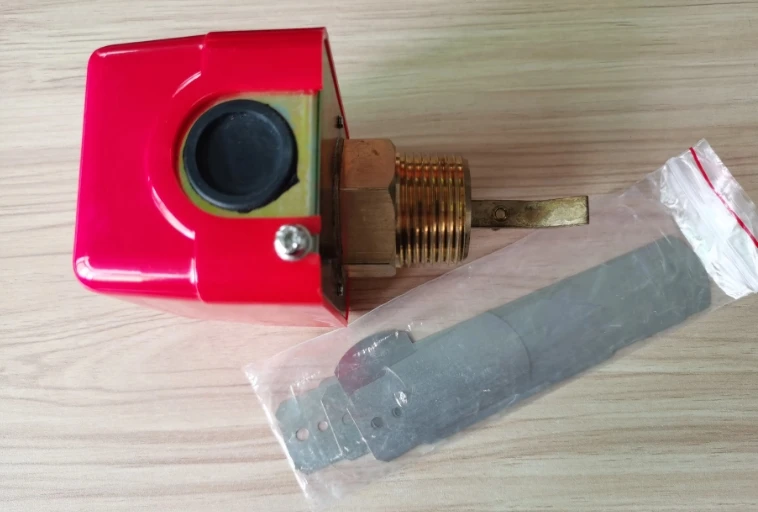 PP Plastic Water Flow Sensor Thermal Flow Switch Paddle Flow Switch For Chiller Machine