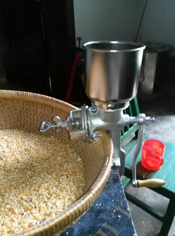 Chili powder making machine manual home use cast iron grinding hand operating grain mill