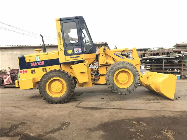 KOMATSU WA100-1 (31).jpg