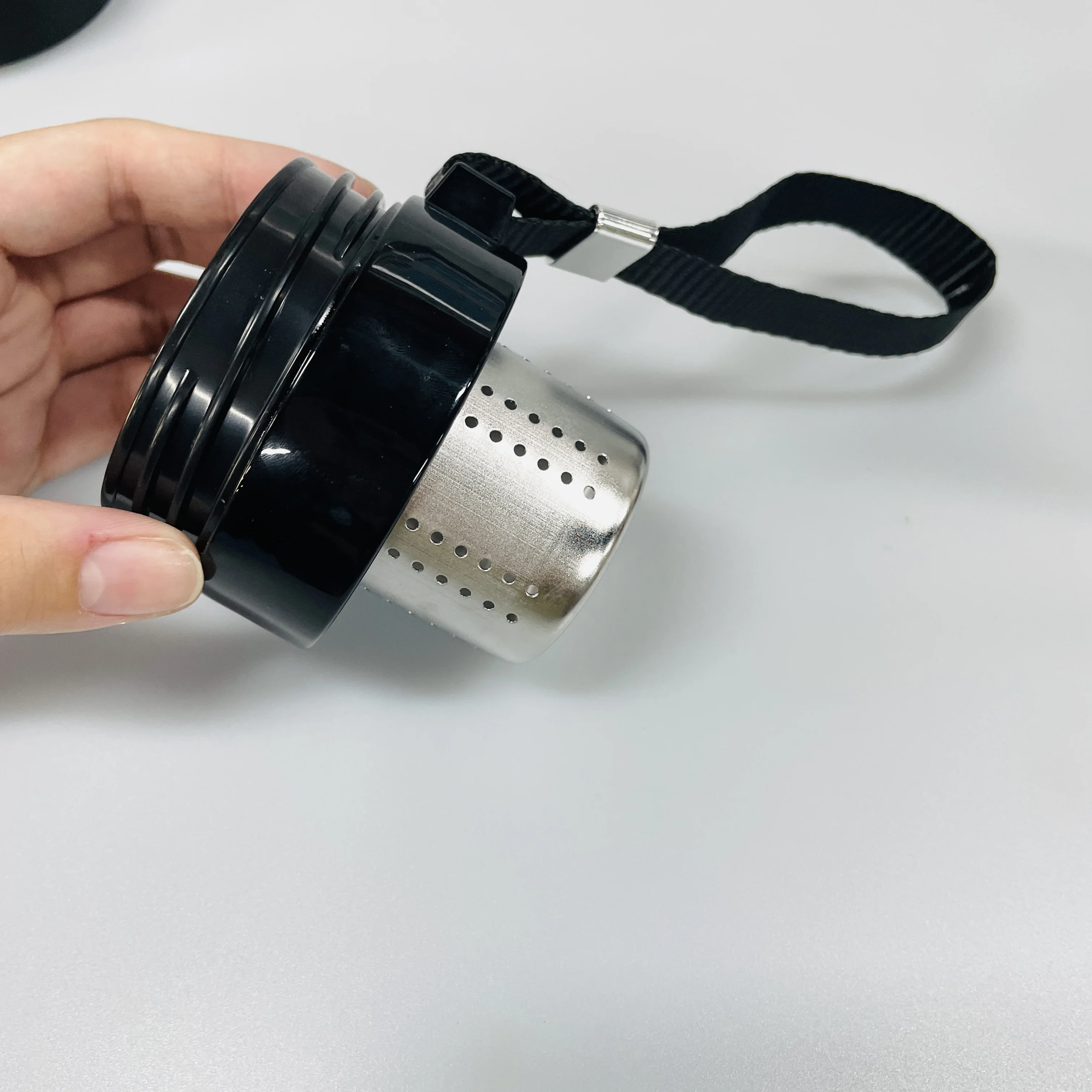 Portable Hydrogen Water Generator Bottle with SPE and PEM Technology, 420ML Rechargeable Hydrogen Water Ionizer Machine