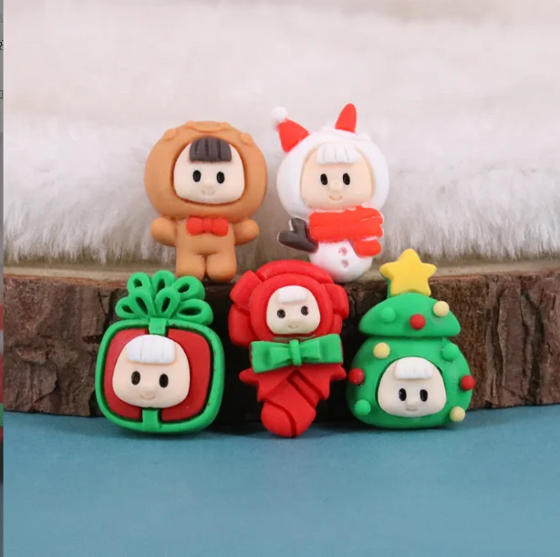 Ins Hot Sale slice Resin cute Cartoon Xmas girls Flatback Cabochons resin Charms clay For Diy Hair bows phone Decorations