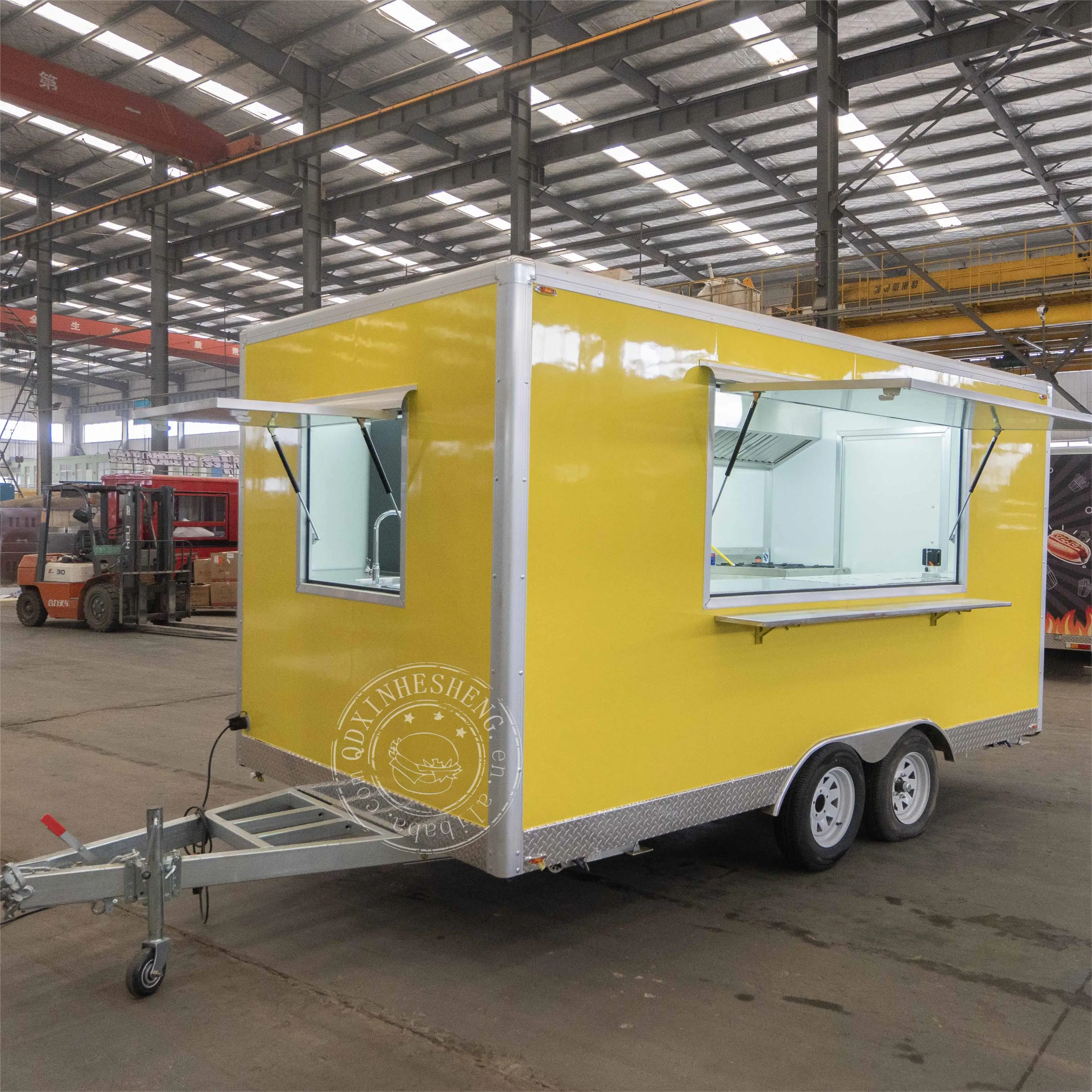 Ice cream and snacks mobile  food truck equipped with refrigerator and fryer