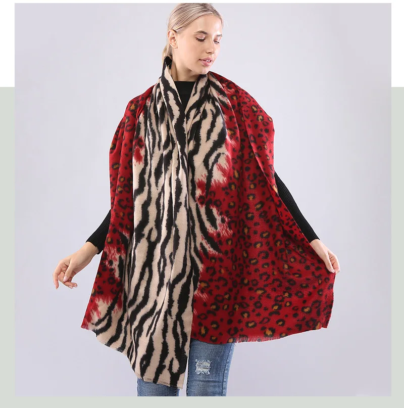 Wholesale Custom Luxury Thick Poncho Shawl Knitted Blanket Winter Plain Scarves Ladies Zebra Stripe Scarf