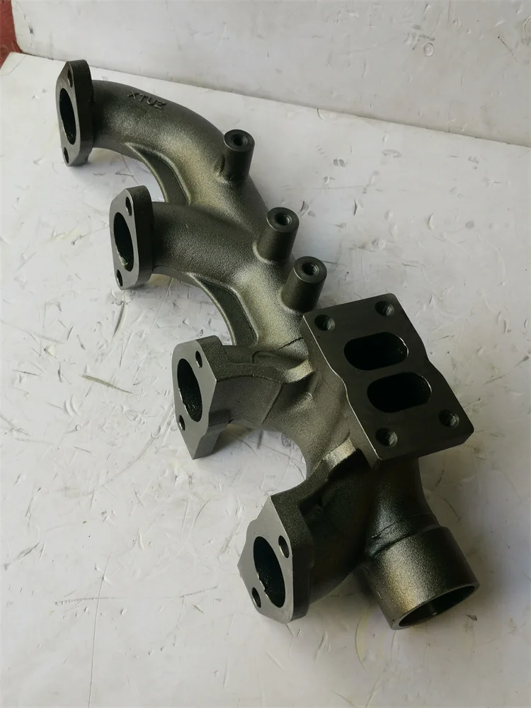 DCEC auto spare parts QSC8.3 QSL9 ISLE diesel engine exhaust manifold pipe 3972390 4938859