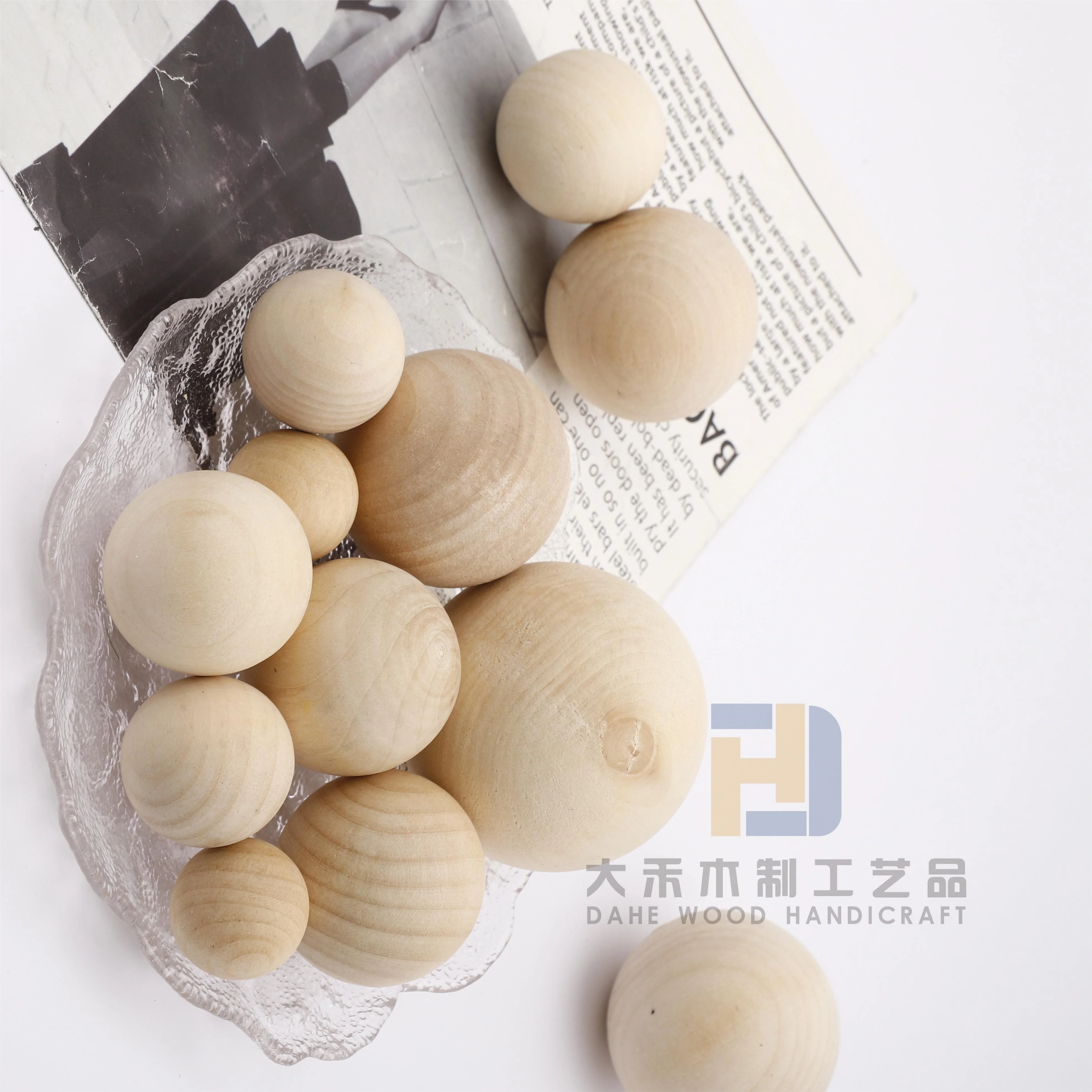 Unfinished 10/20/30/40mm Large Wood Round Balls Customized Size Natural Wooden Ball for DIY Painting Art Crafts Making