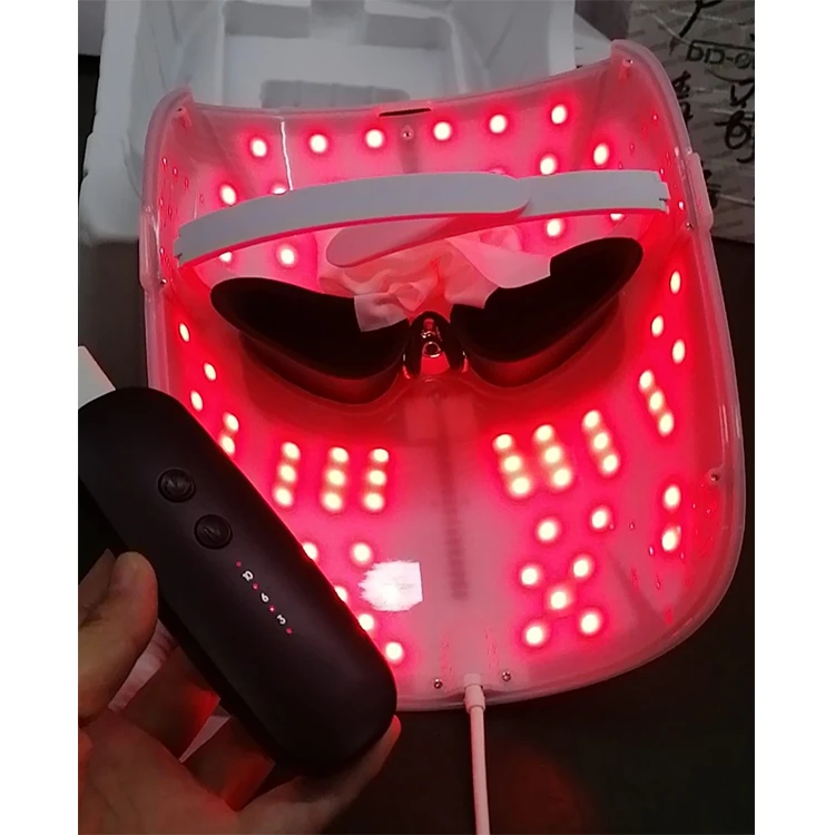 New Hot selling led face mask 7 colorful led  led bluetooth face mask customizable face mask led