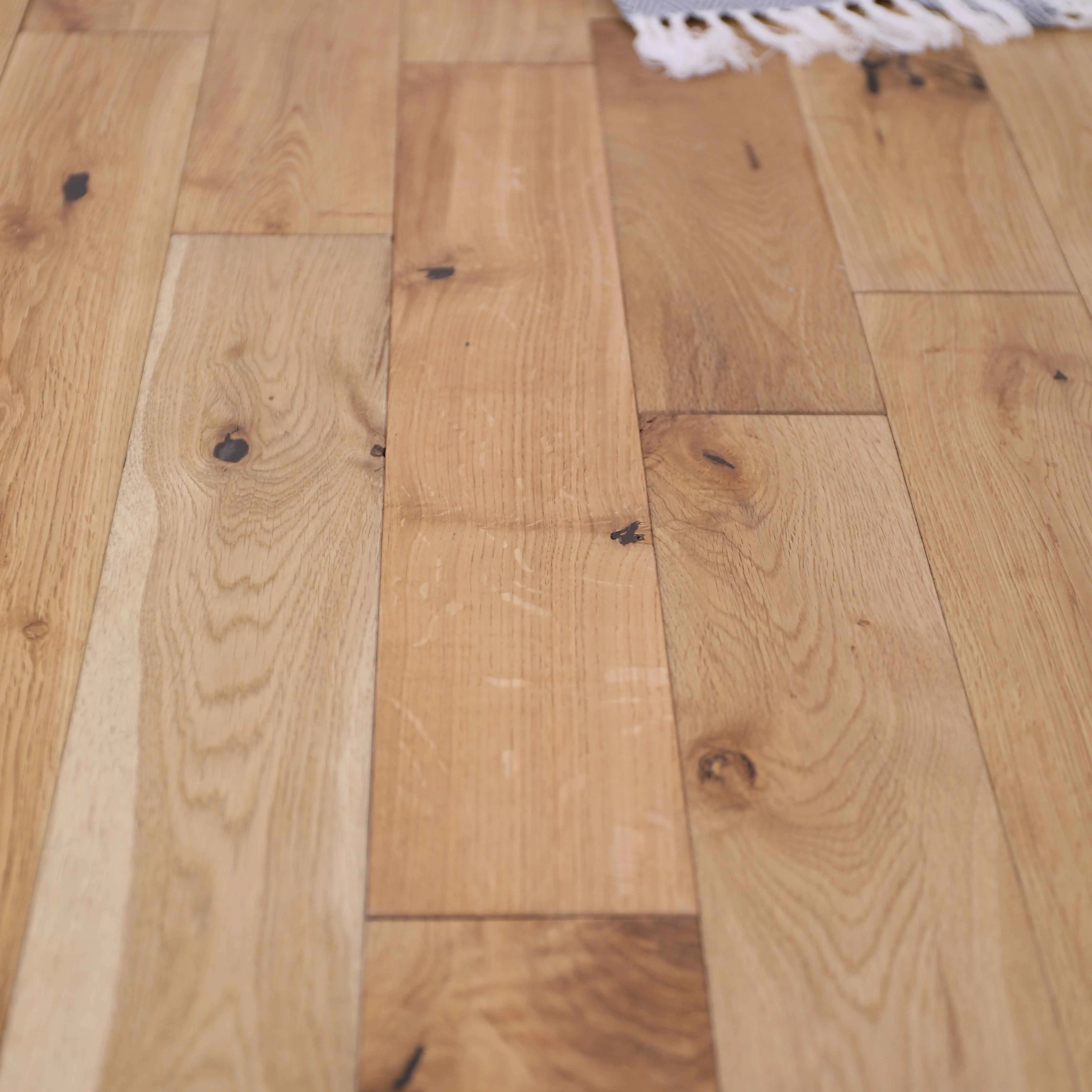 
Long Plank Solid Wood Light Oak Natural Oiled Flooring 