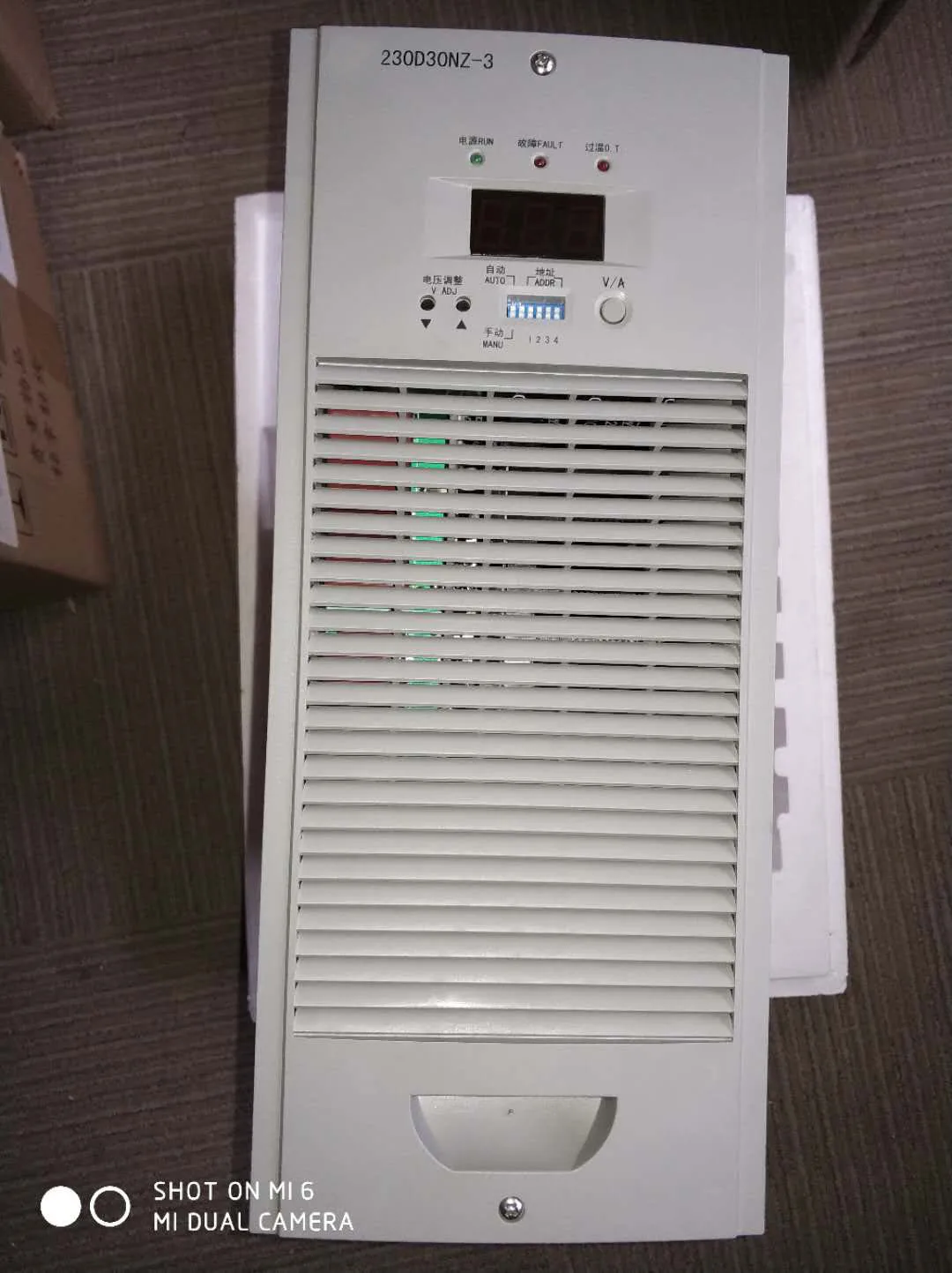 DC220V or AC220V+-15% input to 40-58VDC 10A 20A 30A AC-DC dual-purpose charger
