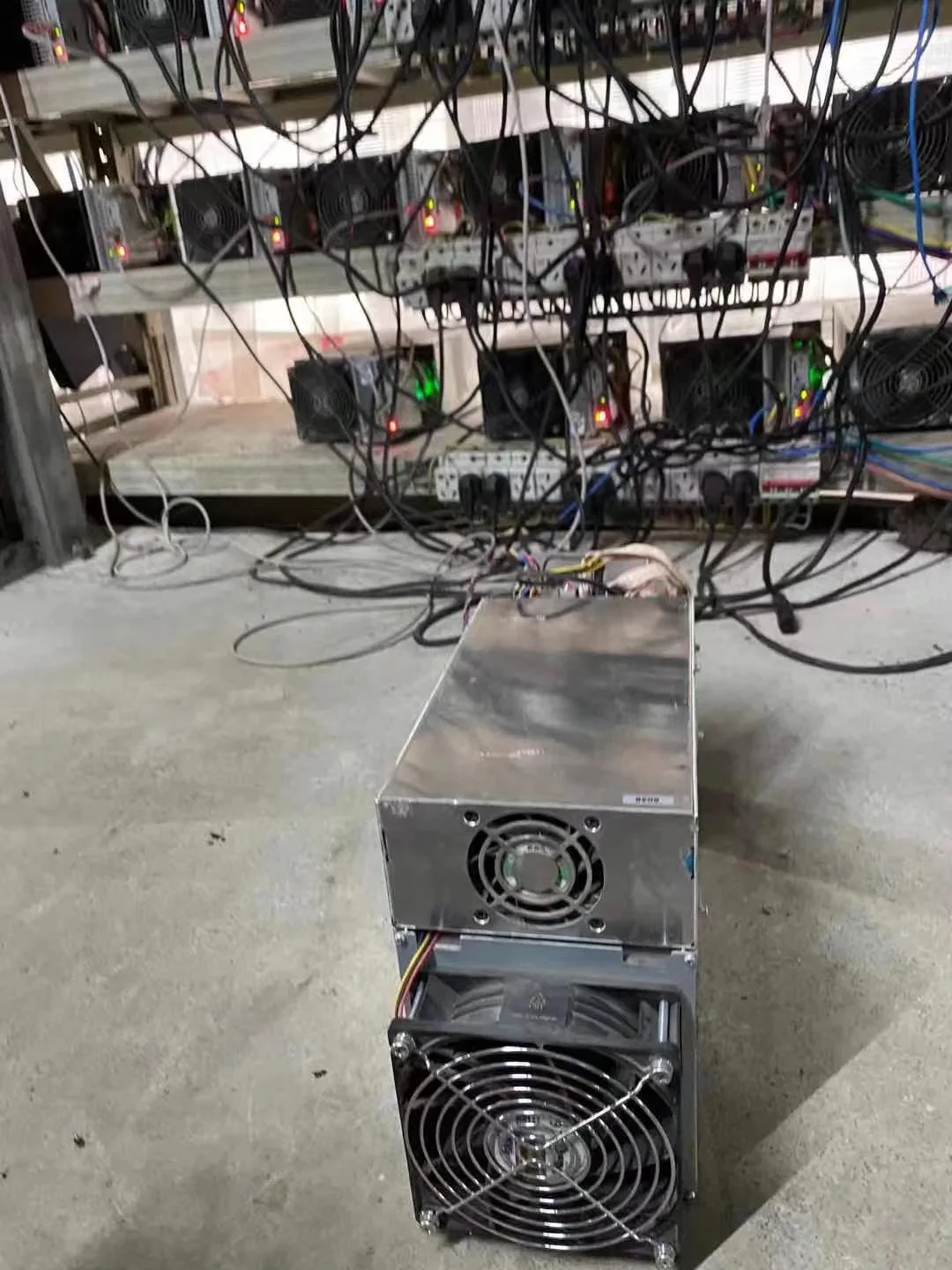 
Used bitcoin mining equipment M21s 56T 52T second Microbt Whatsminer M21s 58T M21 M21S 