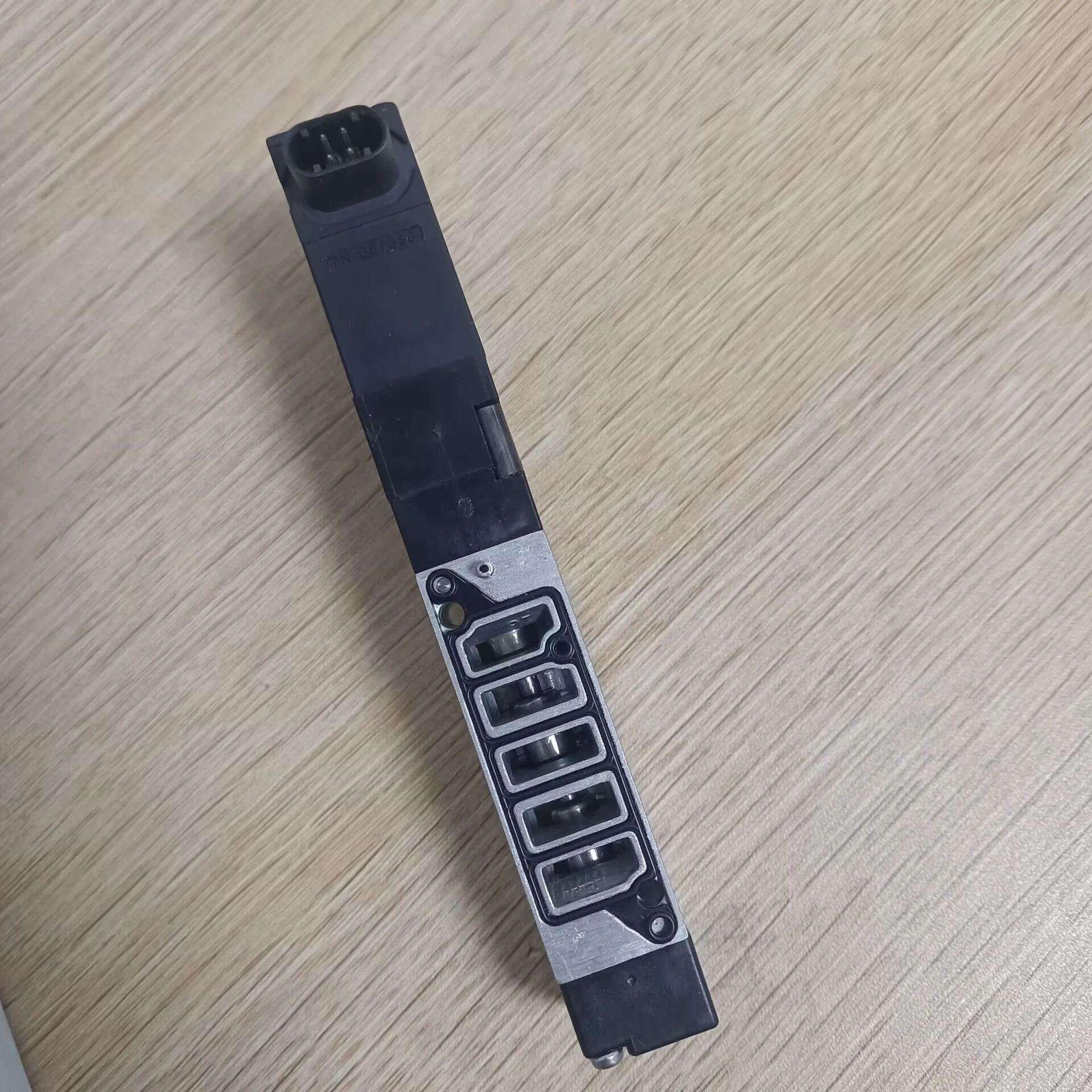 original Festos pneumatic solenoid valve MT2H-5/2-4,0-L-S-VI-B 159452