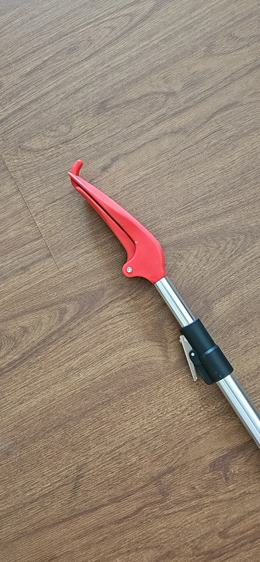 no harm to snake  gentle Snake Tong Reptile Grabber Rattle Snake Catcher Wide Jaw Handling Tool with Lock