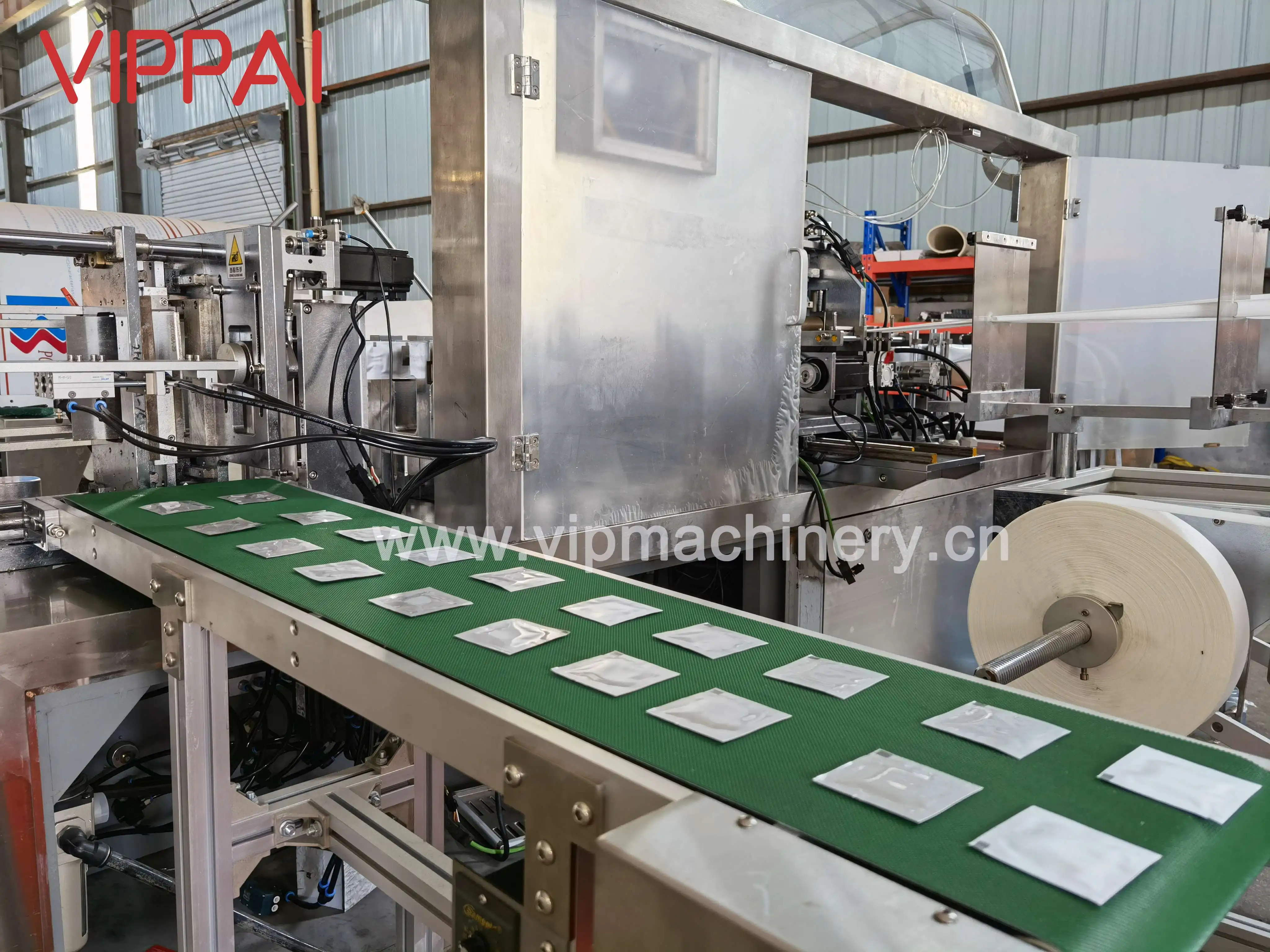 VIPPAI Single Mini Antibacterial Restaurant Adult Wet Wipes Dispenser Manufacturing Making Machines