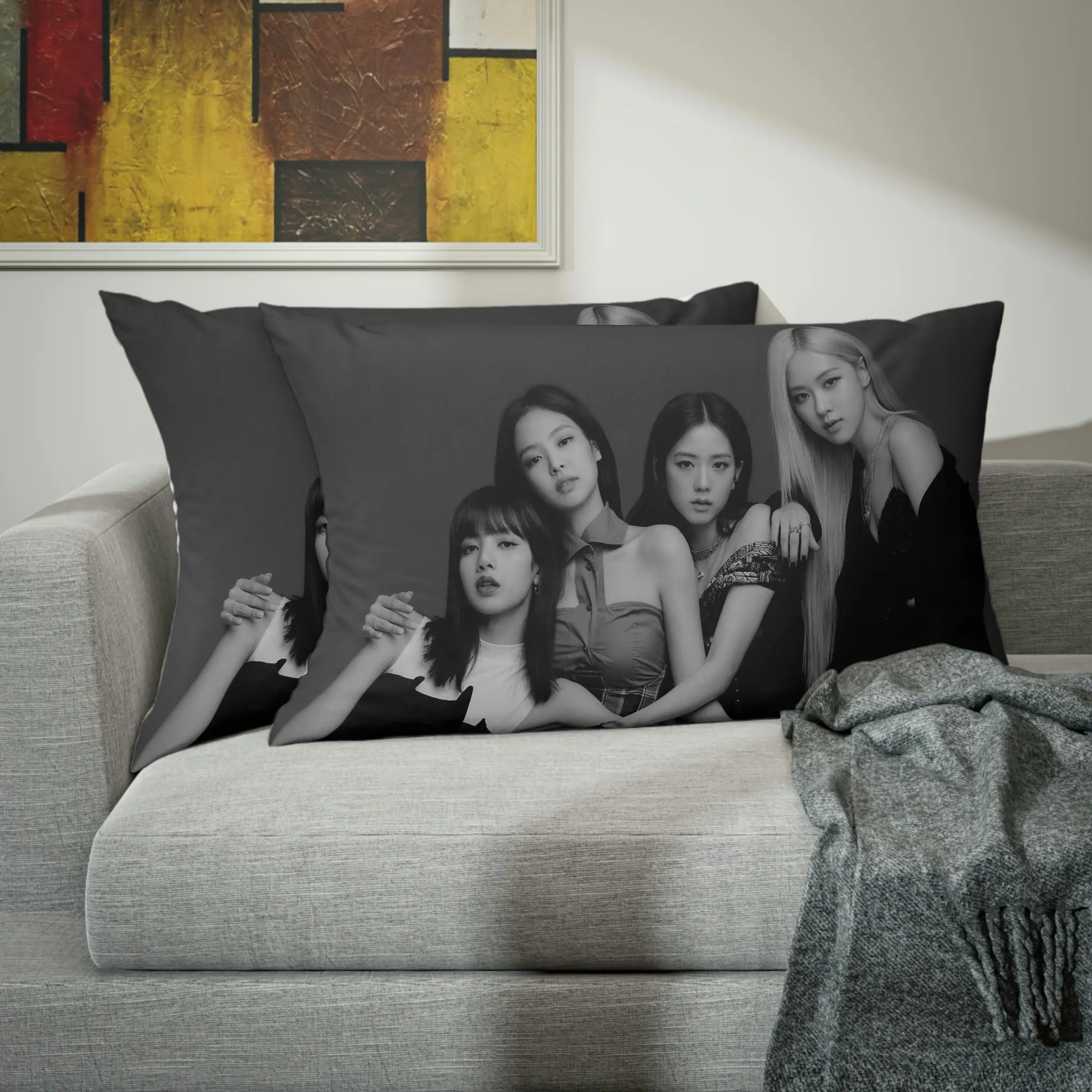 Custom Photo Printed Black pink Pillow Case K-Pop Small Decorative Throw Pillows for Bed Sofa Couch