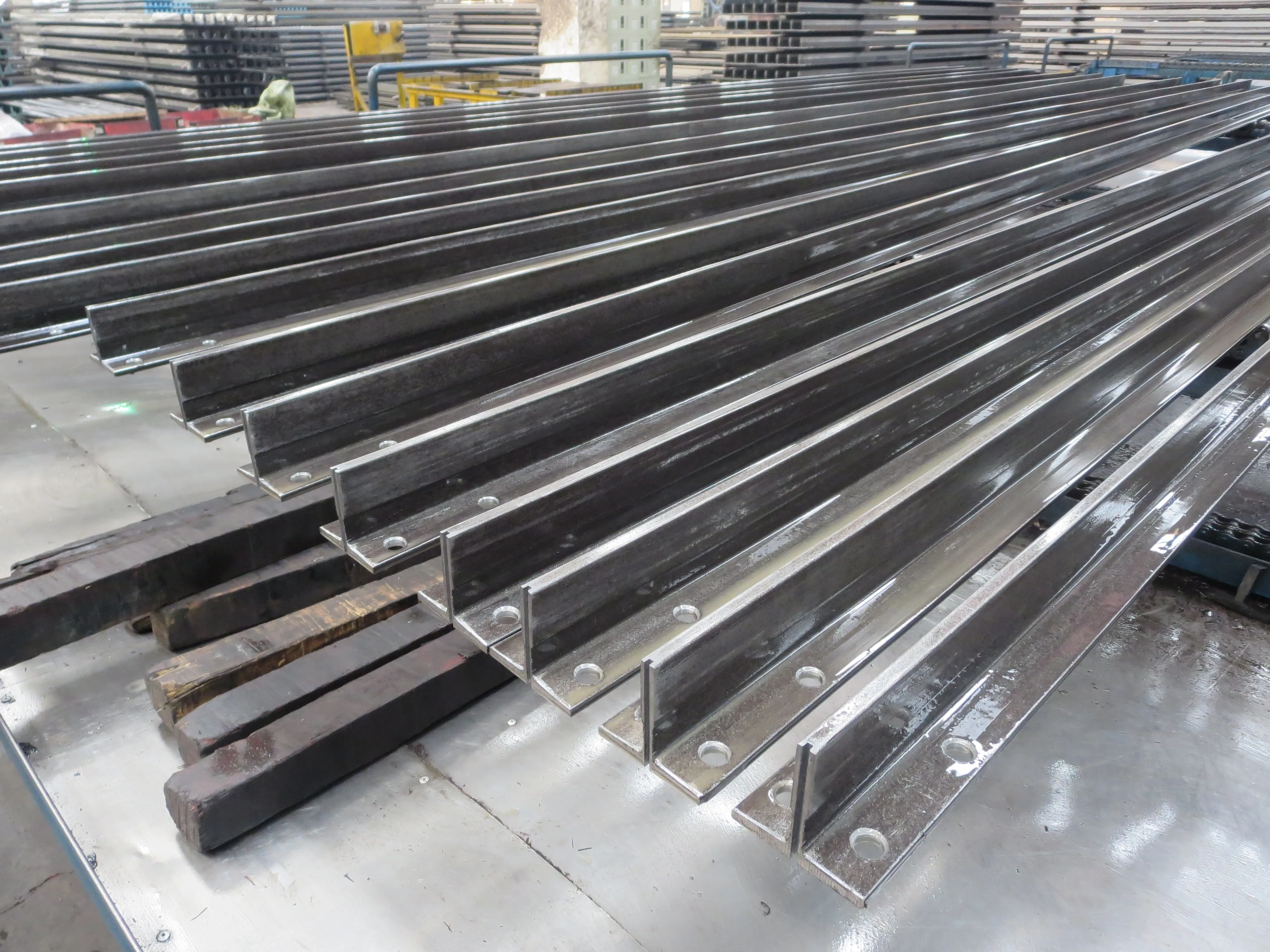 2023 t type  t5 t9 T70/A sizes Cold elevator spare  guide rail for mitsubishi lift parts