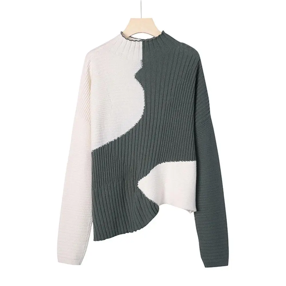 Fashionable Oversized Knit Sweater with RWS Certified Merino Wool Blend