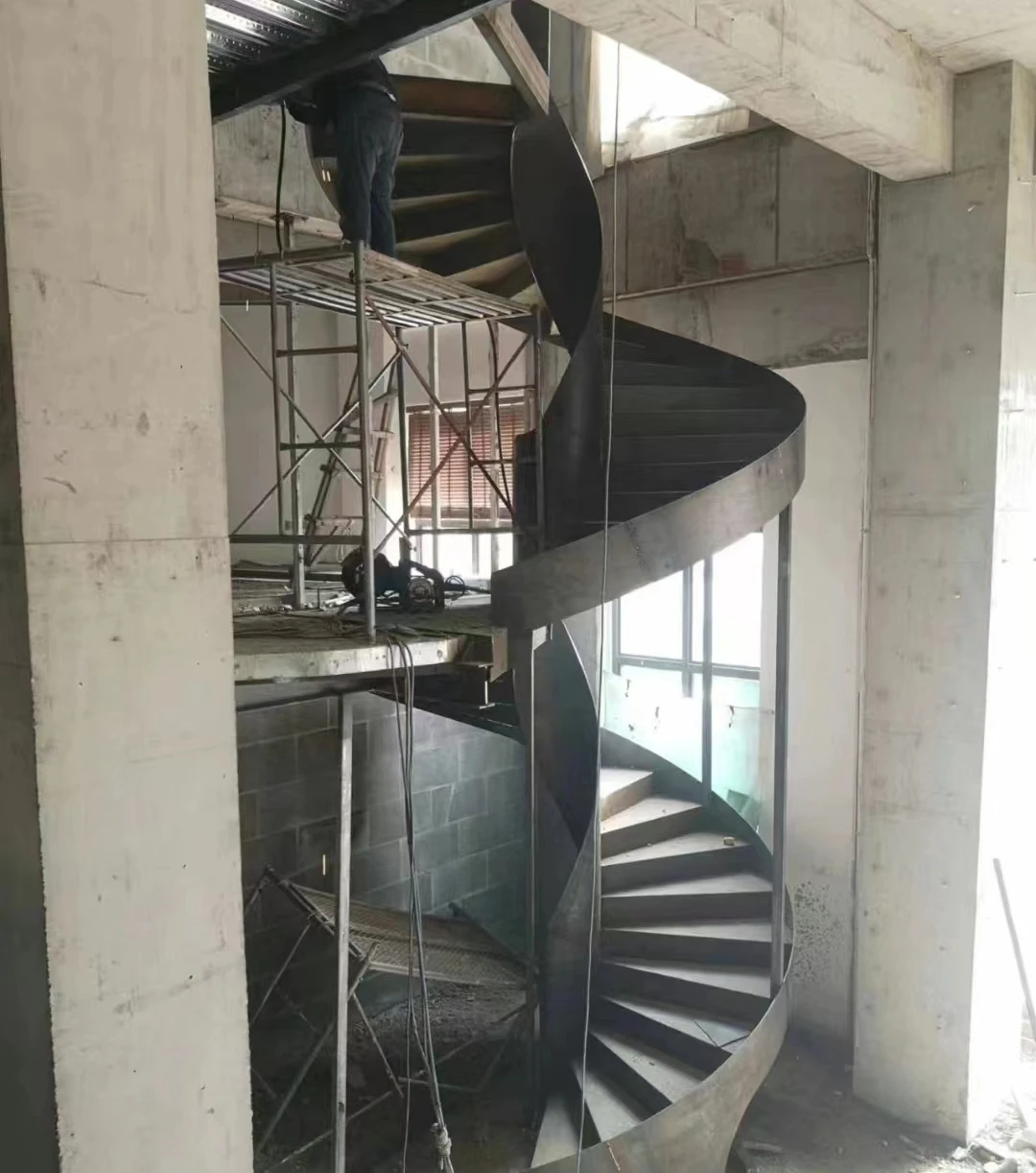 ECT Factory Steel Structure Small Spiral Staircase Metal Stairs
