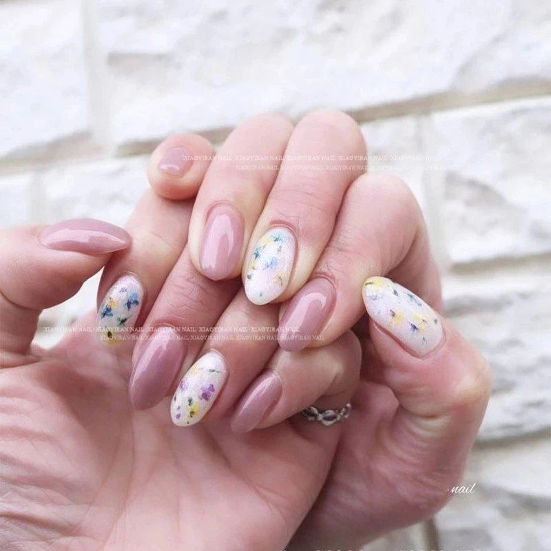 Fashion Dried Flowers for Resin Craft Nail Art Mix Small Mini Dry Flowers Press on Nail Charms Summer Nail Accessories