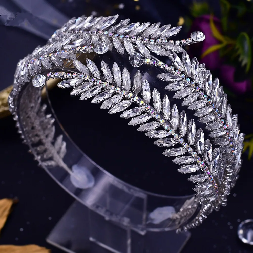2023 Bridal hair jewelry Luxury rhinestone hair piece banquet styling hair accessories for wedding