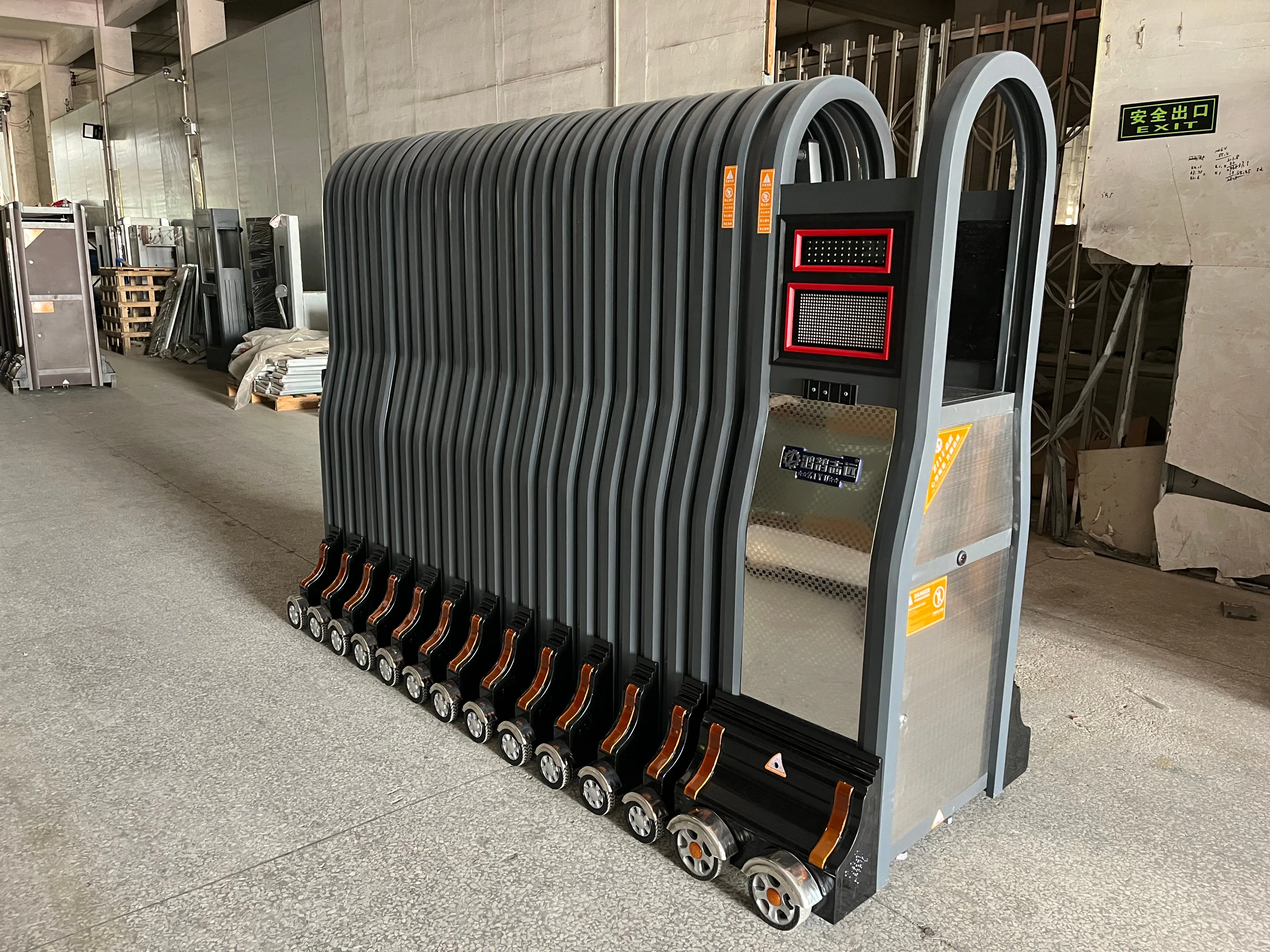 Automatic Electric Retractable Folding Gate Modern Metal Gate Security Sliding Electric Gates