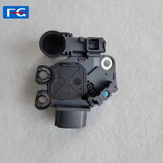 auto  generator regulator  373702B300 37370-2B300     Car Alternator Generator  Regulator for Korea cars