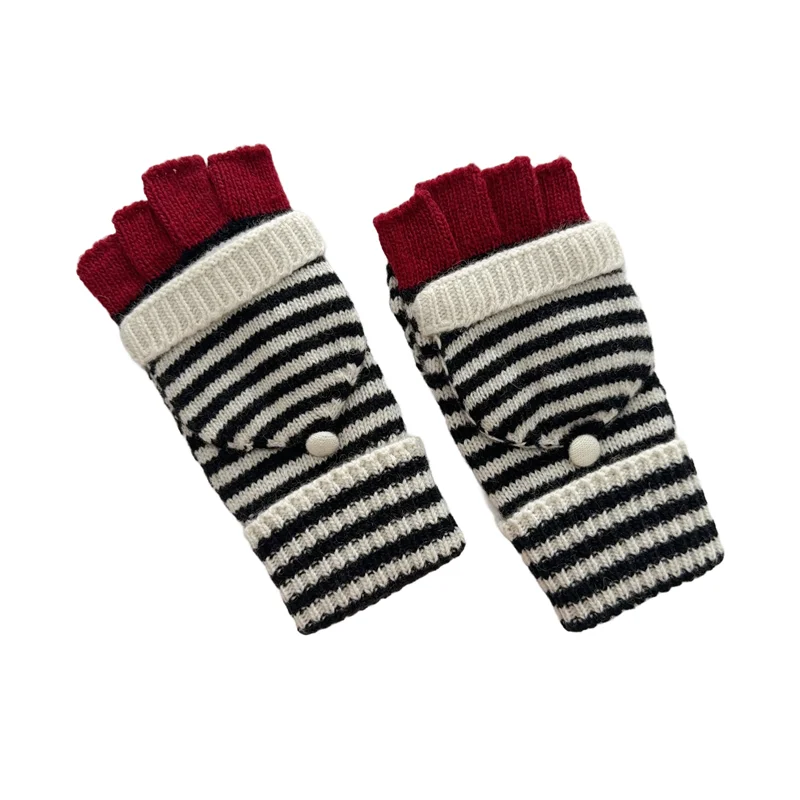 Женские трикотажные перчатки в полоску