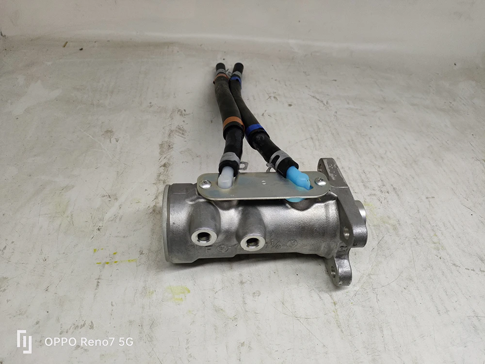 High-end technology manufacturing quality car nkr 4jb1 8-97224374-0 elf kit universal master cylinder master brake pump