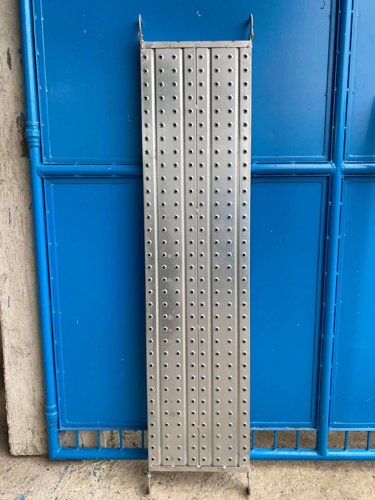 ZYTJ Low Price Scaffolding Catwalk with 50mm Hook 400*1.0*40*1829mm Pre-Galvanized Q195 Use For walk through frame