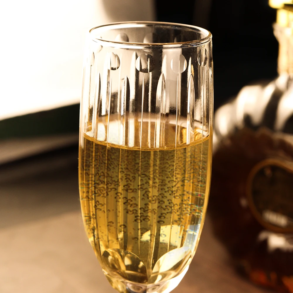 Luxury 180ml Flutes Goblets Glass 8oz Crystal Bubble Drinking Champagne Glasses