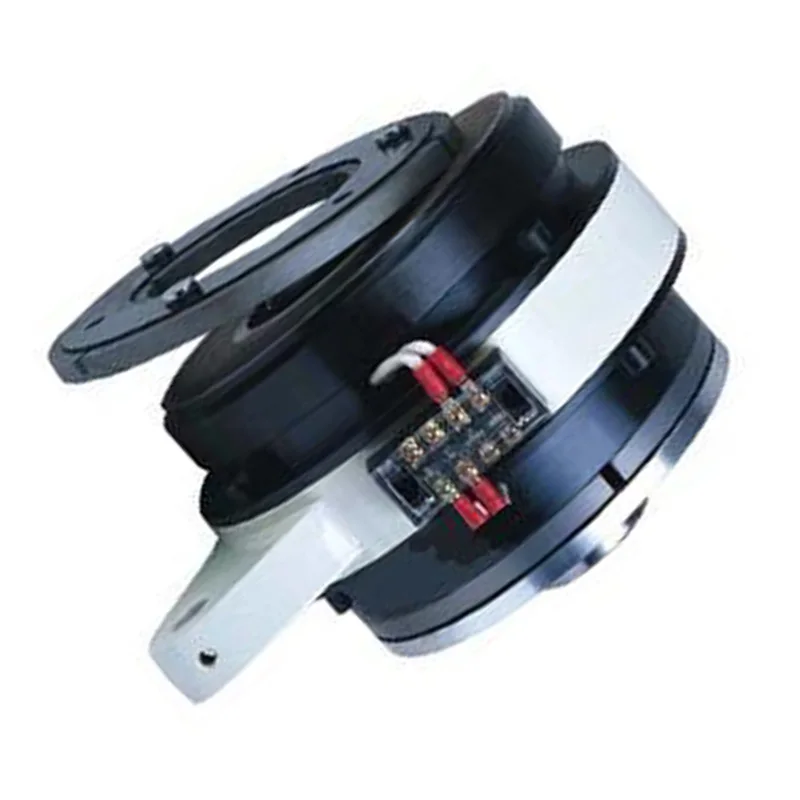 Sleeve-type disc brake and clutch unit group assembly for concrete mixer machines