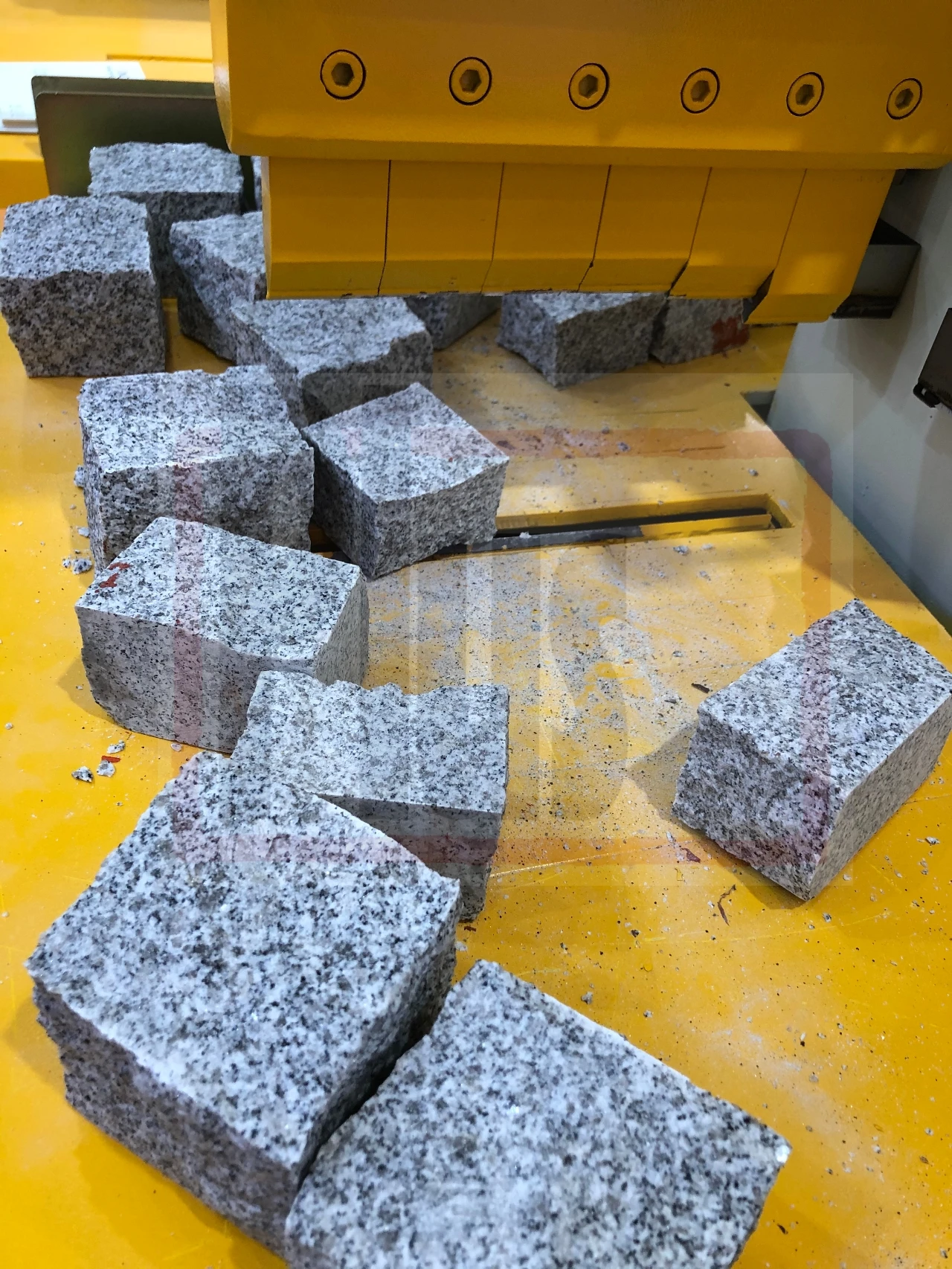 60T automation press machine for stones splitting machine