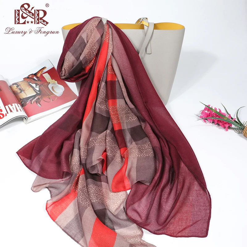 2022 thin silk Feeling women scarf plaid scarf for women foulard femme shawl and wraps chiffon voile Beach sarong sun pareo