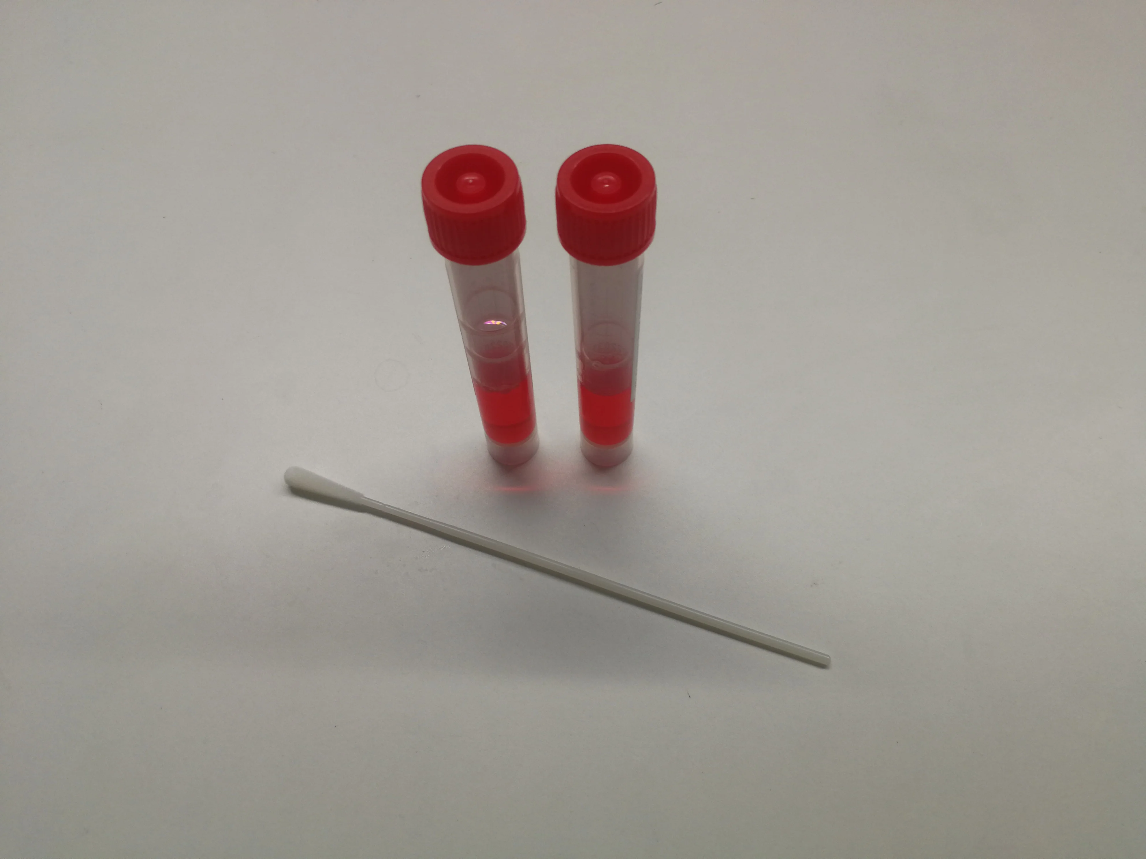 Disposable Virus Specimen Collection Vtm Tube with Flocking Nasal Throat Nylon Swabs