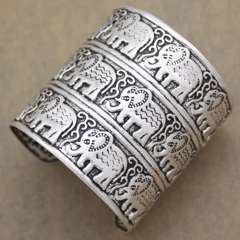Vintage Embossed Bracelet for Woman Elephant Hindu Ganesha Big Bangle Cuff Jewelry Anime Unisex Fashion Accessories Gift